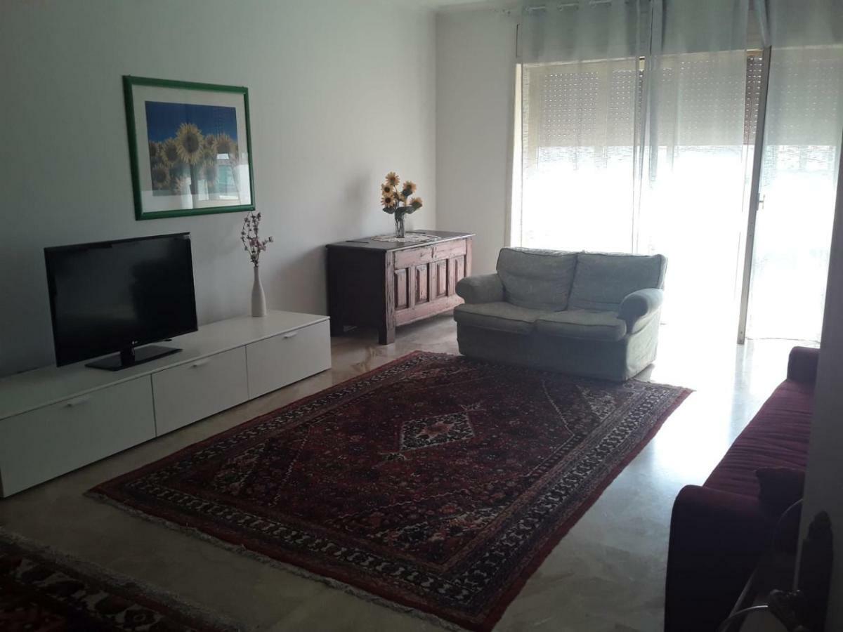 Hotel Casa Lilian Lecce Esterno foto